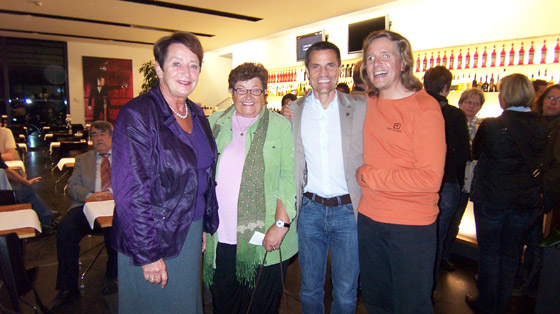 Ex-Ministerin Elisabeth Gehrer, Reinhard Weiss mit seiner Mutter und Andy